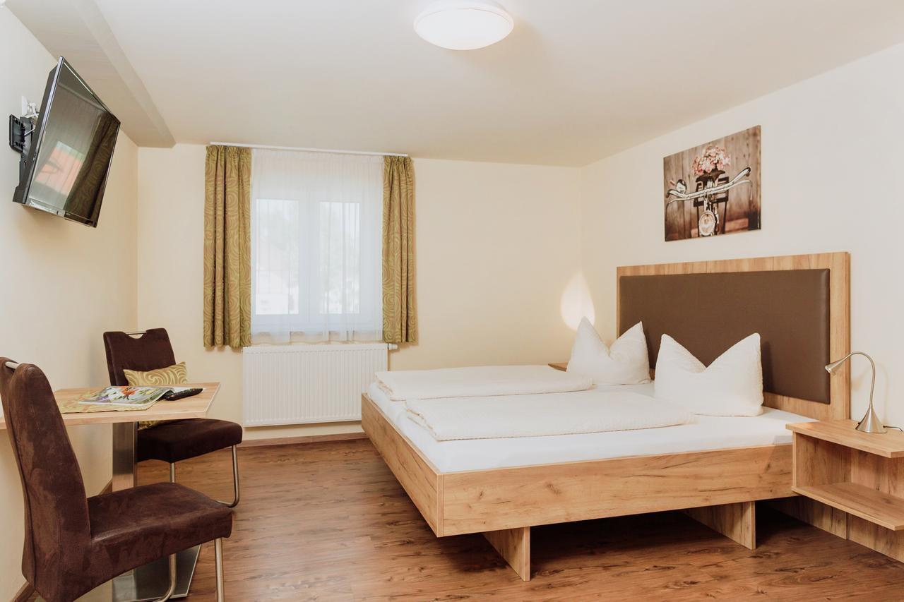 Gaestehaus Hoetzl Galgweis Bagian luar foto